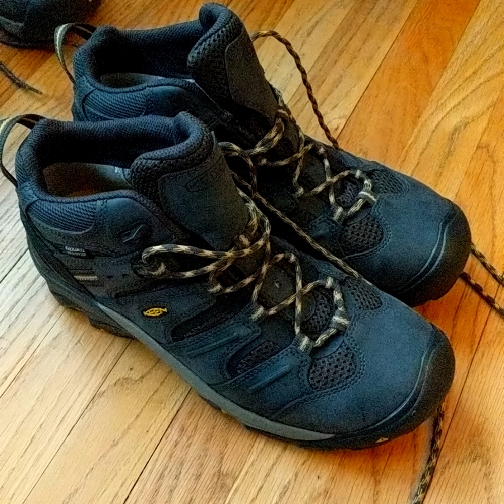 Keen Men's Lansing mid Waterproof Utility boots